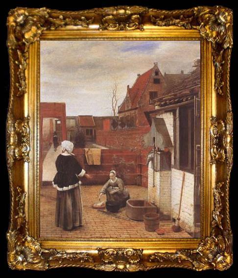 framed  Pieter de Hooch A Woman and her Maid in a Coutyard (mk08), ta009-2